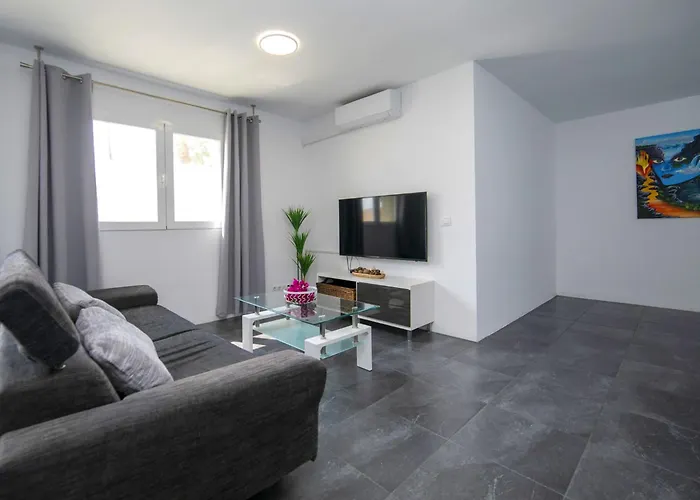 Guadalete By Interhome Calp