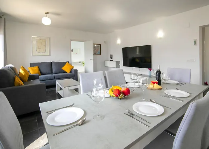 Guadalete By Interhome Villa Calp